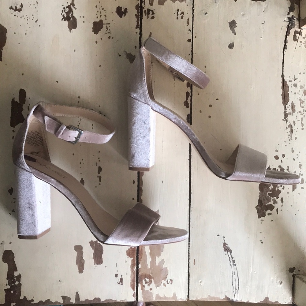 Nine West Heel
